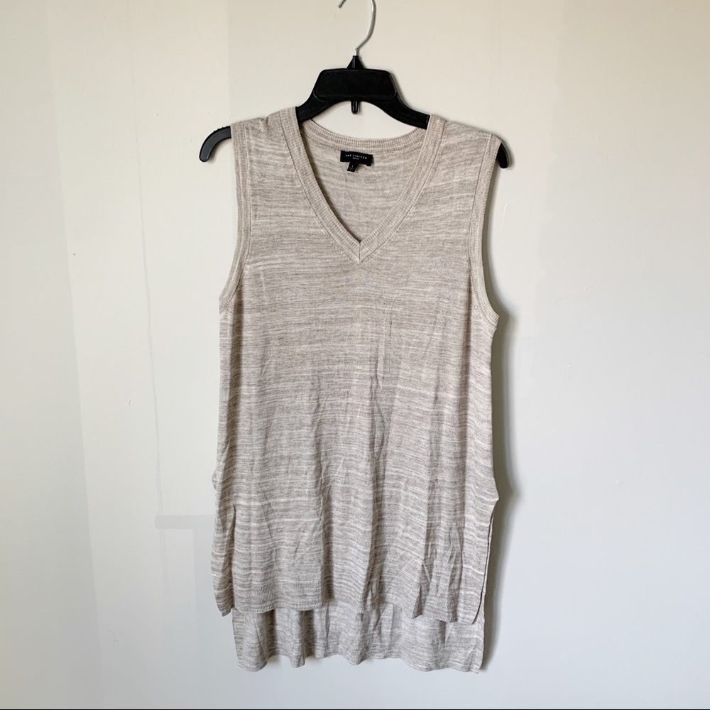 The Limited // Tan Heathered V Neck Sweater Vest size large aug1
